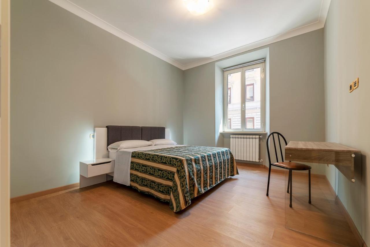 רומא Termini Station Elegant And Roomy Apartment מראה חיצוני תמונה