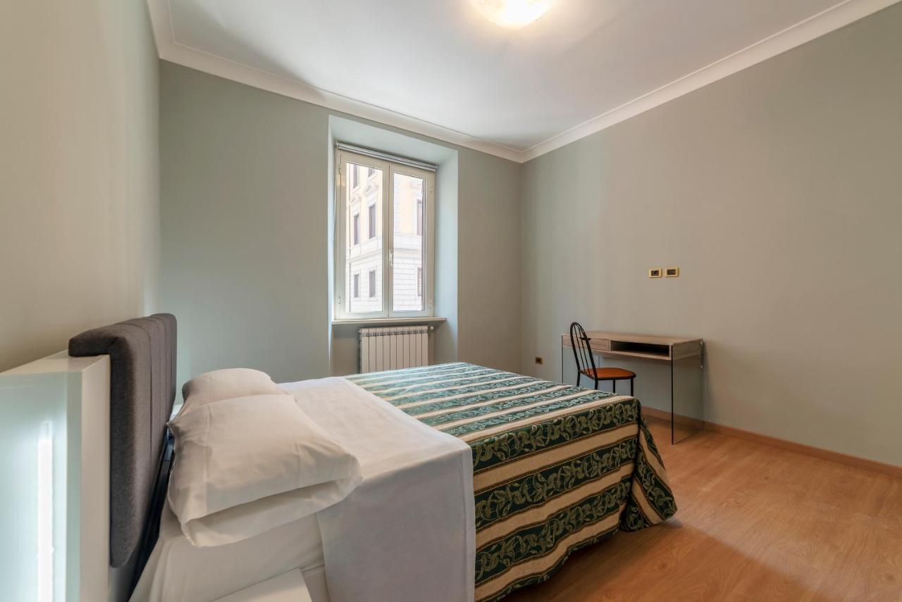 רומא Termini Station Elegant And Roomy Apartment מראה חיצוני תמונה