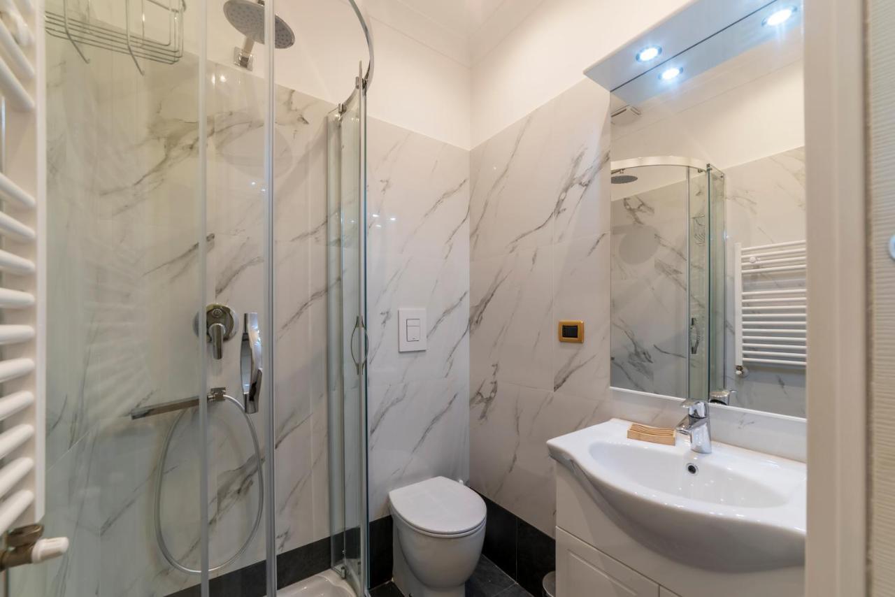 רומא Termini Station Elegant And Roomy Apartment מראה חיצוני תמונה