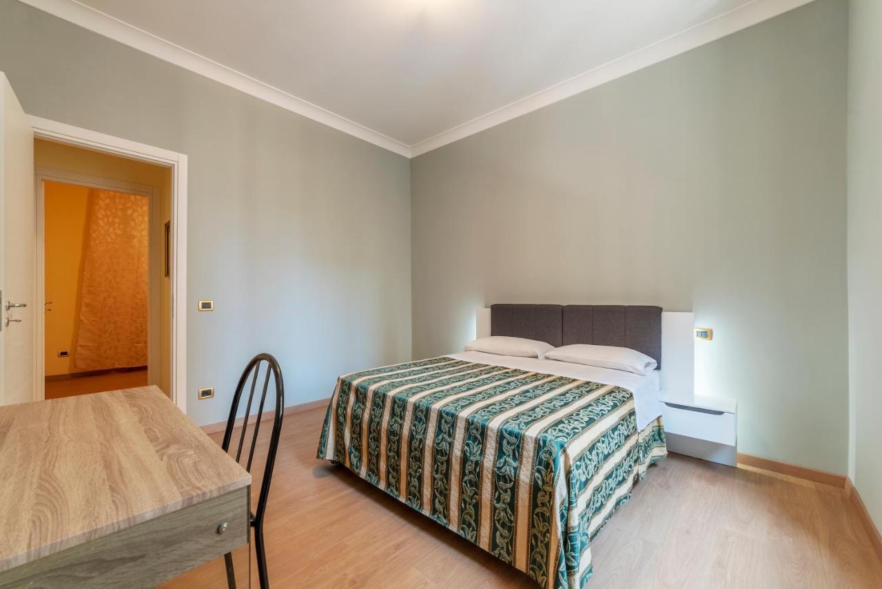 רומא Termini Station Elegant And Roomy Apartment מראה חיצוני תמונה
