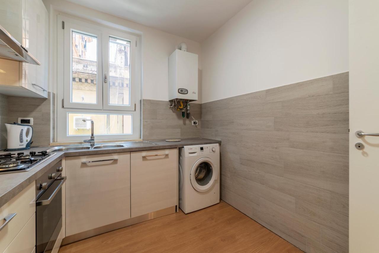 רומא Termini Station Elegant And Roomy Apartment מראה חיצוני תמונה